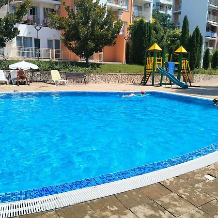 Appartamento Grand Marina F2 Sveti Vlas
